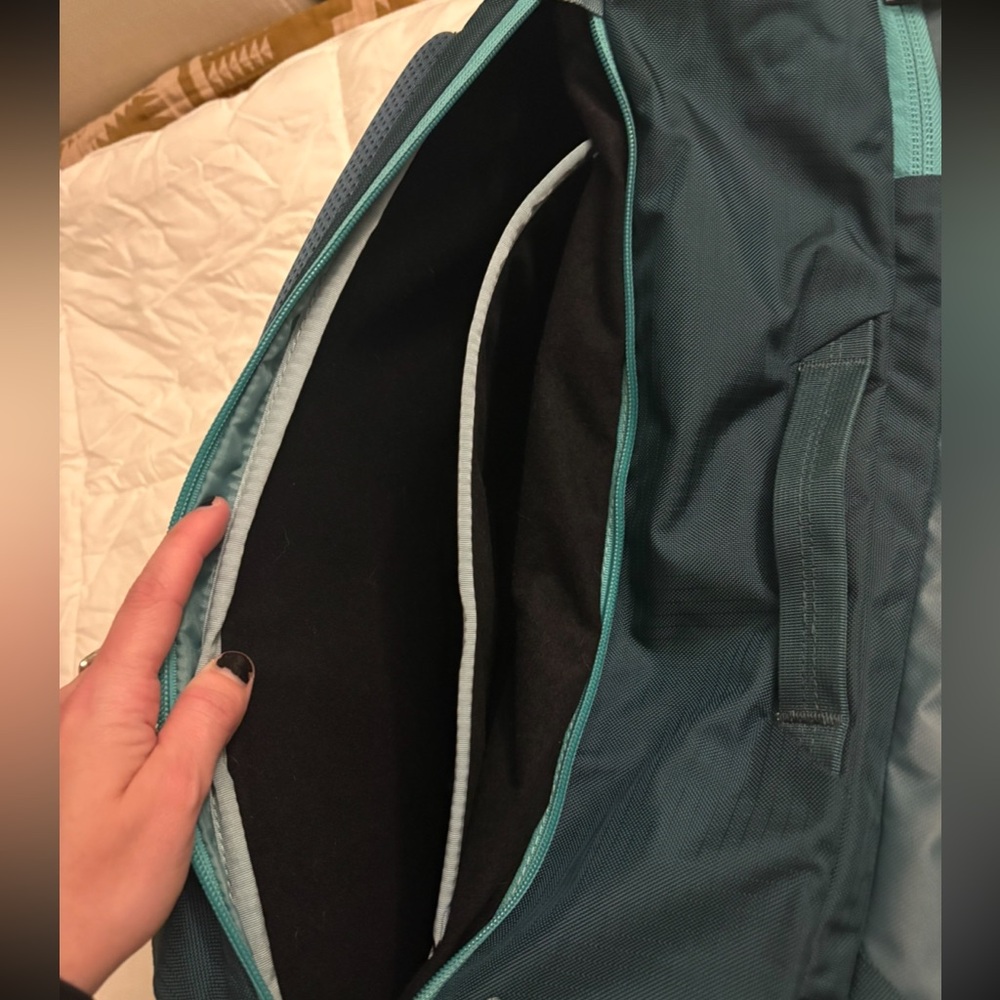 Cotopaxi Allpa 35L Travel Pack in Blue Spruce/Abyss - Picture 15 of 15